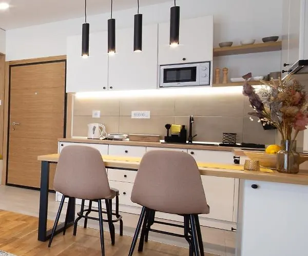 Taramara Centar Daire Kaludjerske Bare